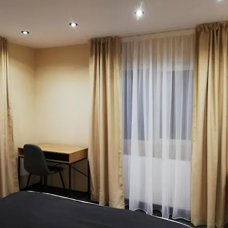 Cara 1 Апартаменти *